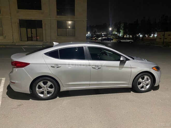 Hyundai Elantra 2017, 204,227 km - 2.0 l - Bakı