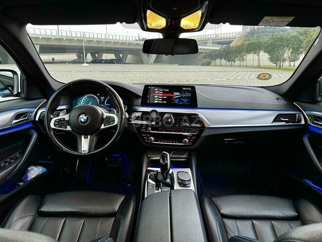 BMW 520 2018, 143,000 km - 2.0 l - Bakı