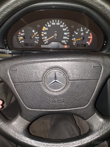 Mercedes C 220 1998, 319,000 km - 2.2 l - Bakı