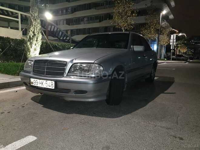 Mercedes C 220 1998, 319,000 km - 2.2 l - Bakı