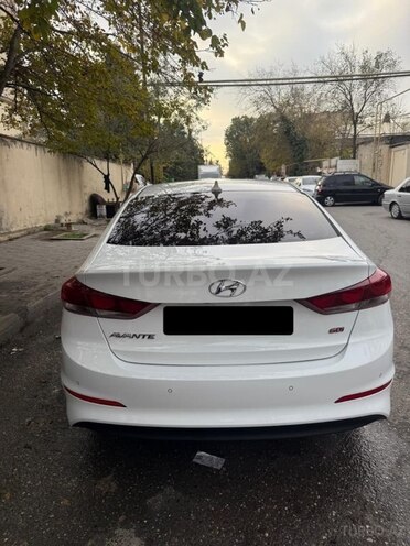 Hyundai Avante 2015, 132,000 km - 1.6 l - Bakı