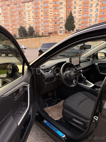 Toyota RAV4 2023, 32,000 km - 2.5 l - Bakı
