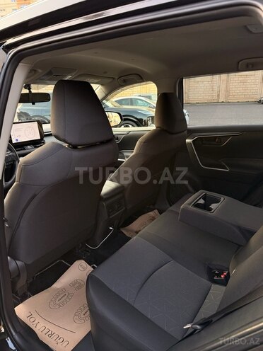 Toyota RAV4 2023, 32,000 km - 2.5 l - Bakı