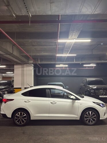 Hyundai Accent 2021, 82,000 km - 1.6 l - Gəncə