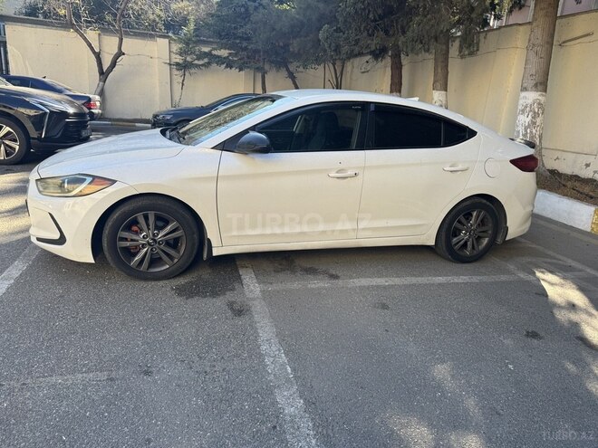 Hyundai Elantra 2017, 156,000 km - 2.0 l - Bakı