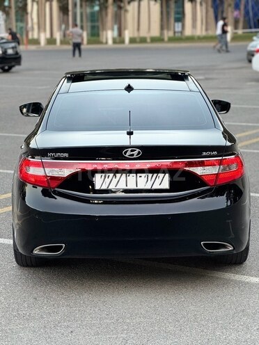 Hyundai Grandeur 2013, 200,000 km - 3.0 l - Sumqayıt