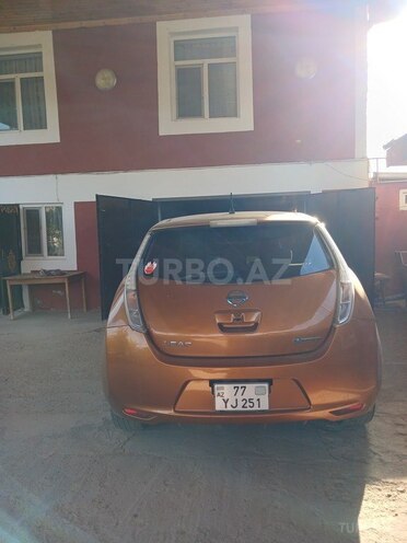 Nissan Leaf 2015, 41,000 km - 0.0 l - Bakı