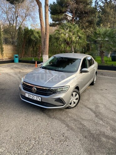 Volkswagen Polo 2022, 83,800 km - 1.6 l - Bakı