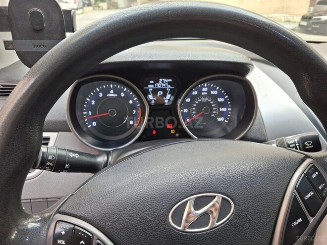 Hyundai Elantra 2013, 273,588 km - 1.8 l - Bakı