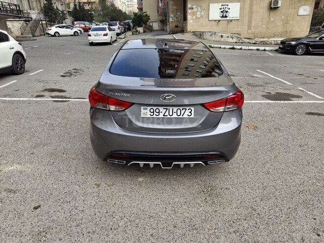 Hyundai Elantra 2013, 273,588 km - 1.8 l - Bakı