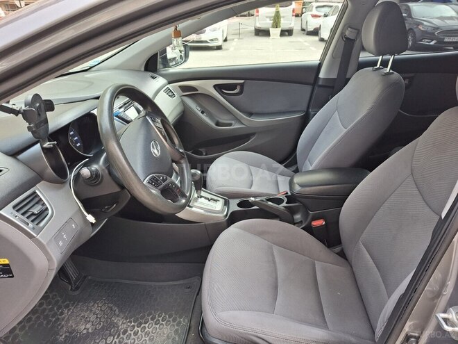Hyundai Elantra 2013, 273,588 km - 1.8 l - Bakı