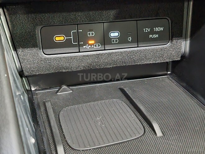 Hyundai Sonata-35