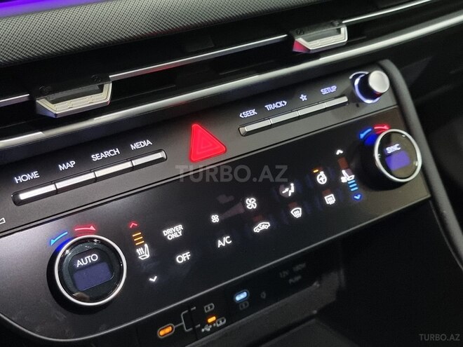Hyundai Sonata-39