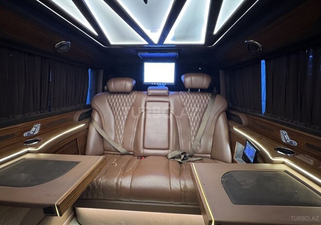 Volkswagen Transporter 2018, 246,800 km - 2.0 l - Bakı