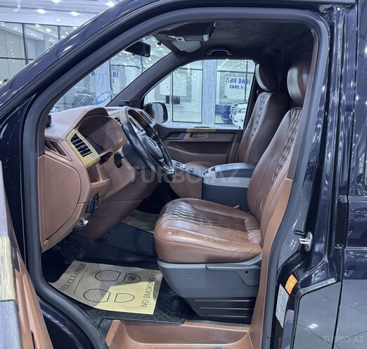 Volkswagen Transporter 2018, 246,800 km - 2.0 l - Bakı