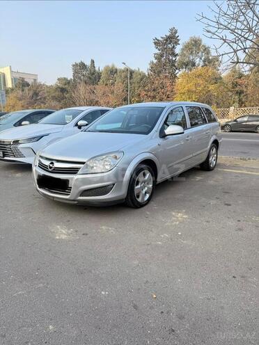 Opel Astra 2010, 320,000 km - 1.3 l - Bakı