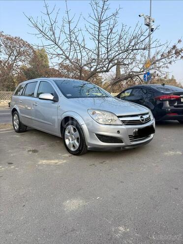 Opel Astra 2010, 320,000 km - 1.3 l - Bakı
