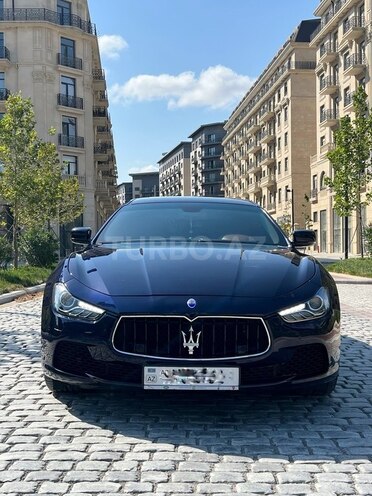 Maserati Ghibli-3
