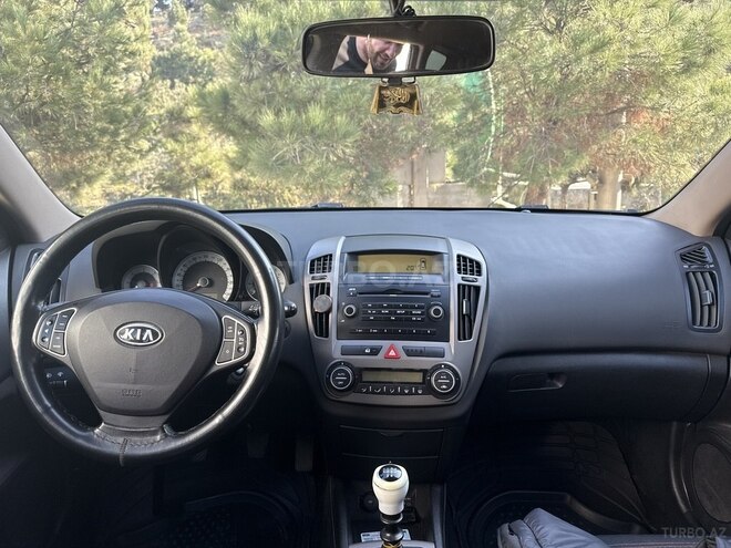 Kia Ceed 2008, 384,000 km - 1.6 л - Bakı