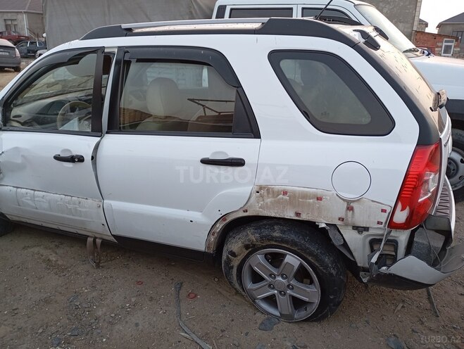 Kia Sportage 2009, 230,000 km - 2.0 л - Bakı
