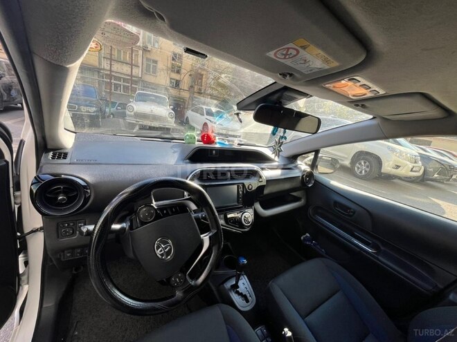 Toyota Aqua 2019, 120,320 km - 1.5 l - Bakı