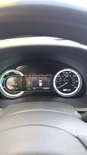 Kia Niro 2017, 213,000 km - 1.6 л - Yevlax