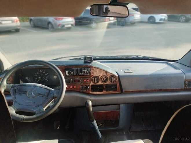 Mercedes Sprinter 312 1998, 187,000 km - 2.9 l - Goranboy