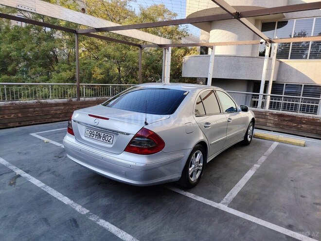 Mercedes E 220 2008, 293,000 km - 2.2 л - Bakı