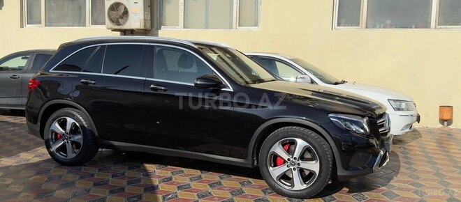 Mercedes GLC 220 d 4MATIC Coupe 2018, 210,000 km - 2.1 l - Bakı