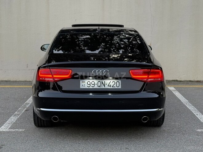 Audi A8 2011, 221,000 km - 4.2 l - Bakı
