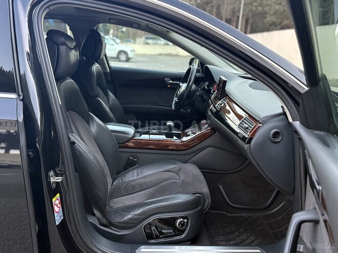 Audi A8 2011, 221,000 km - 4.2 l - Bakı