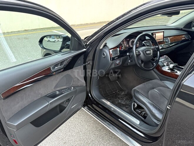 Audi A8 2011, 221,000 km - 4.2 l - Bakı