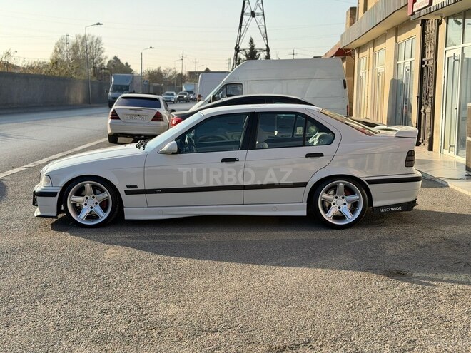 BMW 328 1995, 444,000 km - 2.8 l - Bakı