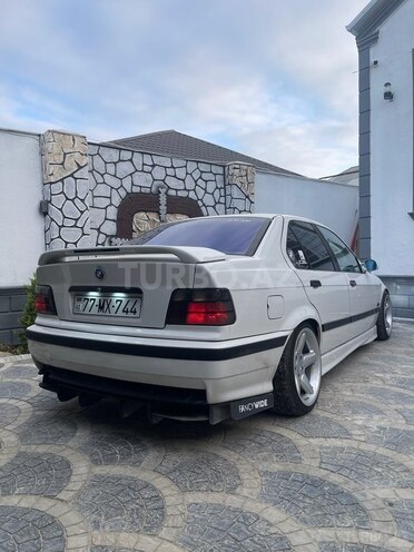 BMW 328 1995, 444,000 km - 2.8 l - Bakı