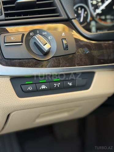 BMW 528 2016, 142,000 km - 2.0 l - Bakı