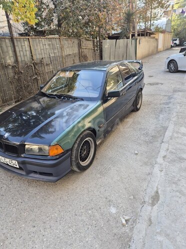 BMW 318 1998, 325,235 km - 1.8 l - Bakı