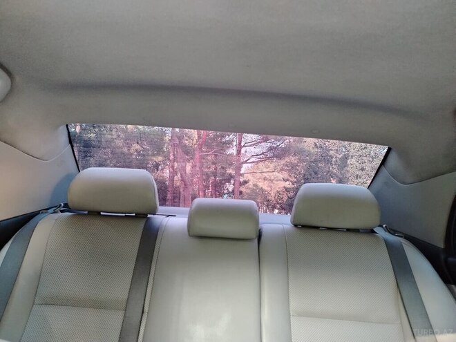 Toyota Corolla 2011, 212,000 km - 1.8 l - Sumqayıt