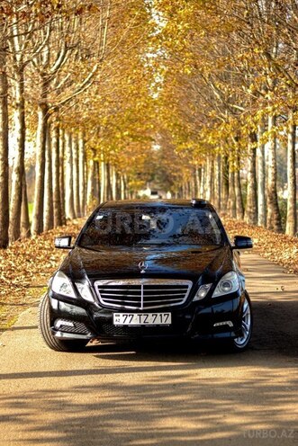 Mercedes E 350 2010, 203,000 km - 3.5 л - Masallı