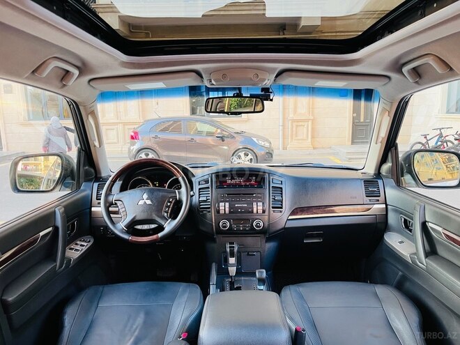 Mitsubishi Pajero 2012, 128,000 km - 3.5 л - Bakı