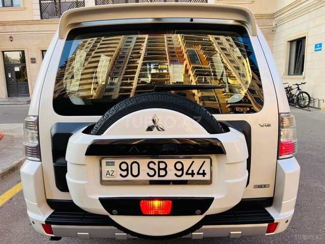 Mitsubishi Pajero 2012, 128,000 km - 3.5 л - Bakı