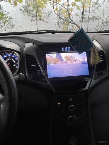 Hyundai Elantra 2014, 81,000 km - 1.8 л - Şirvan