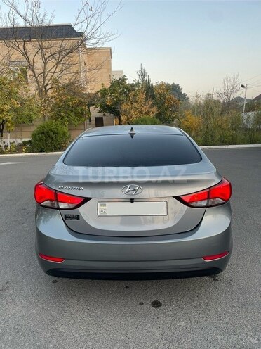 Hyundai Elantra 2014, 81,000 km - 1.8 л - Şirvan
