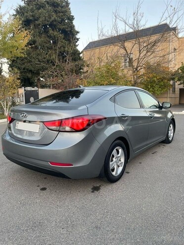 Hyundai Elantra 2014, 81,000 km - 1.8 л - Şirvan