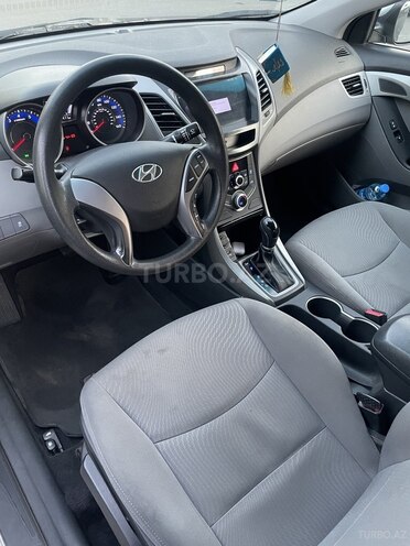 Hyundai Elantra 2014, 81,000 km - 1.8 л - Şirvan