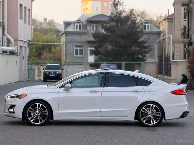 Ford Fusion (North America) 2019, 118,000 km - 2.0 л - Bakı