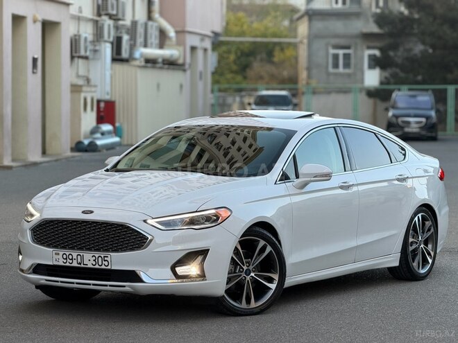Ford Fusion (North America) 2019, 118,000 km - 2.0 л - Bakı