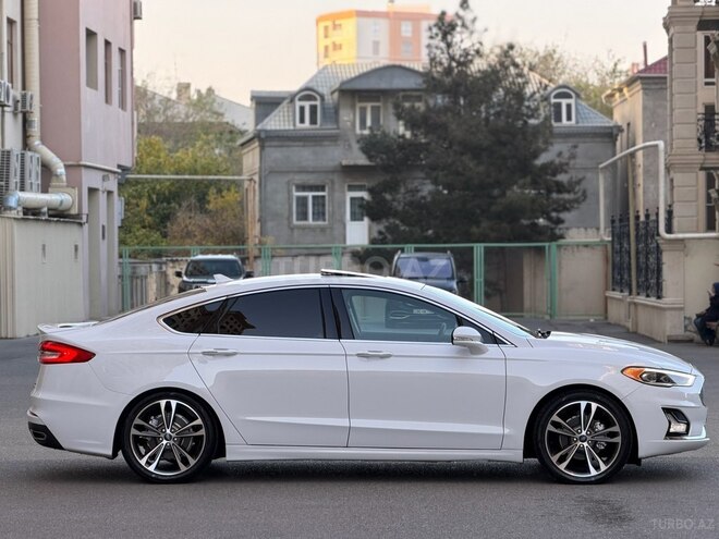 Ford Fusion (North America) 2019, 118,000 km - 2.0 л - Bakı