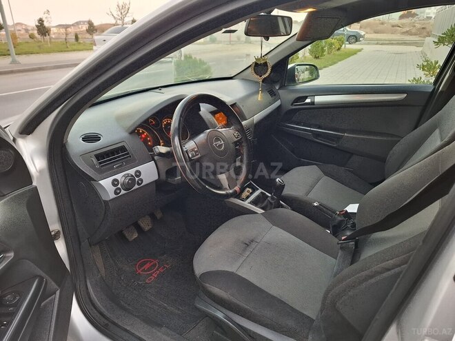 Opel Astra 2006, 403,000 km - 1.6 l - Bakı