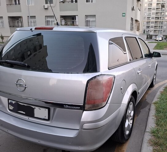 Opel Astra 2006, 403,000 km - 1.6 l - Bakı