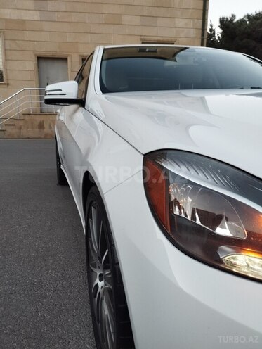 Mercedes E 220 2015, 232,000 km - 2.1 l - Bakı